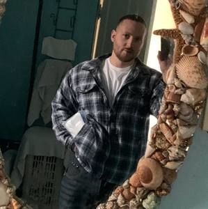 Meet your Posher, Gino